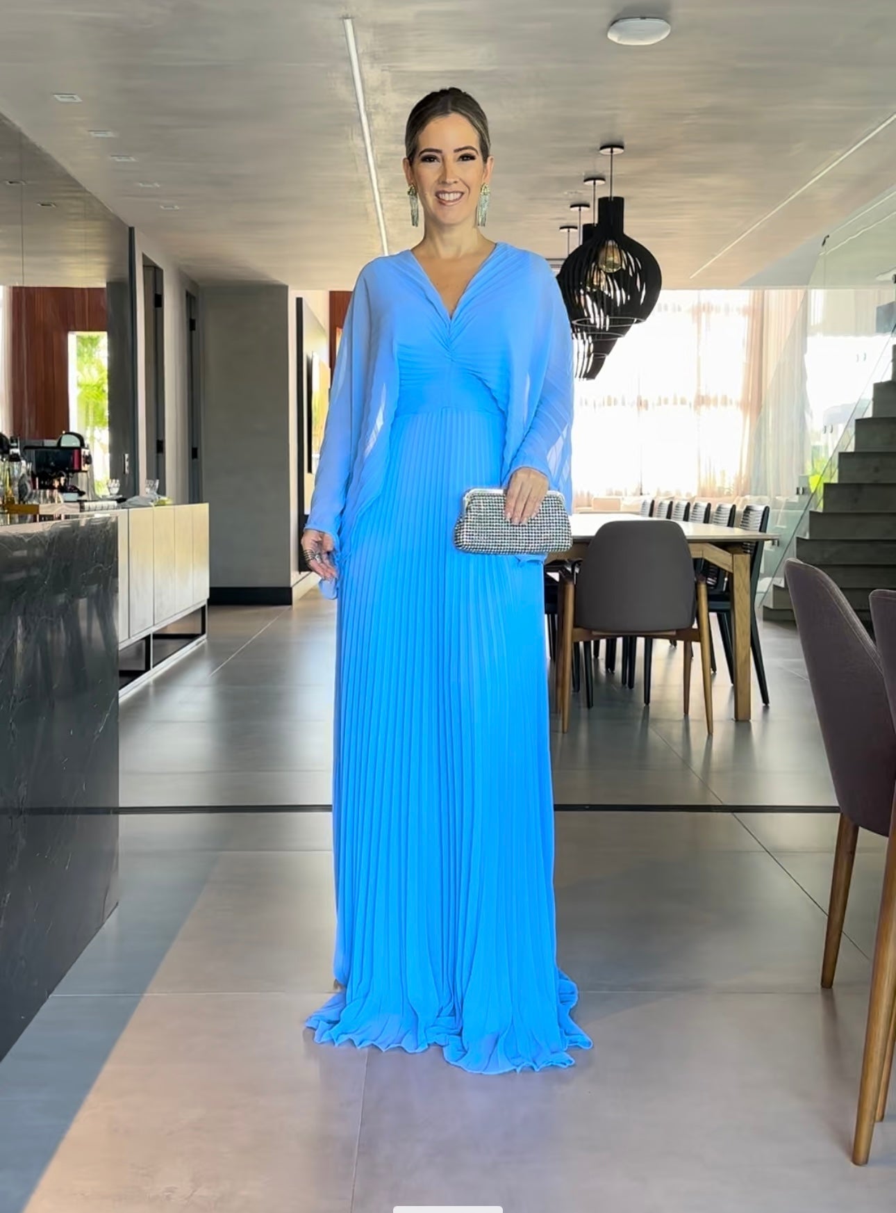 Vestido Plissado Manga Longa