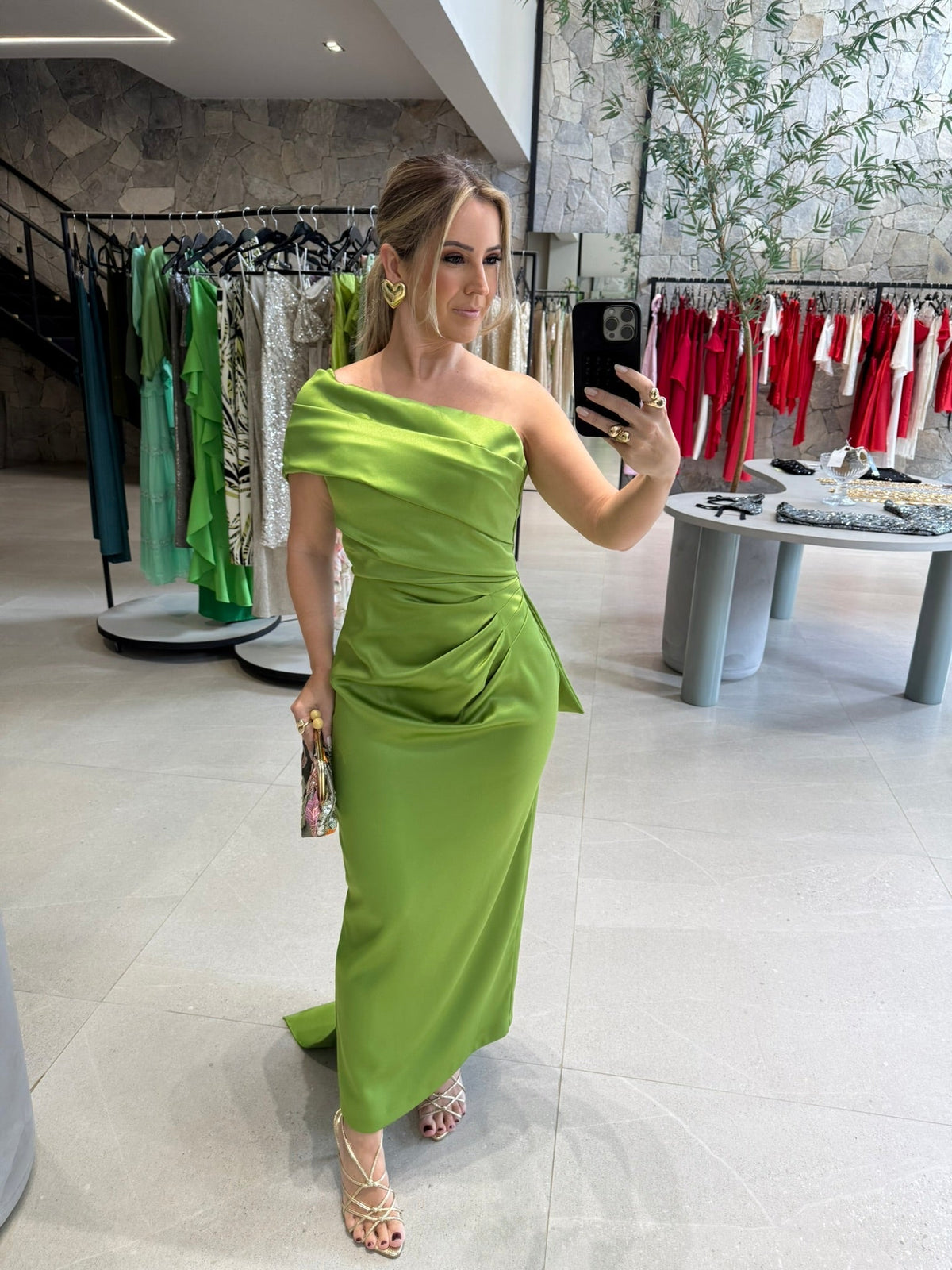 Vestido Ombro Só Cetim