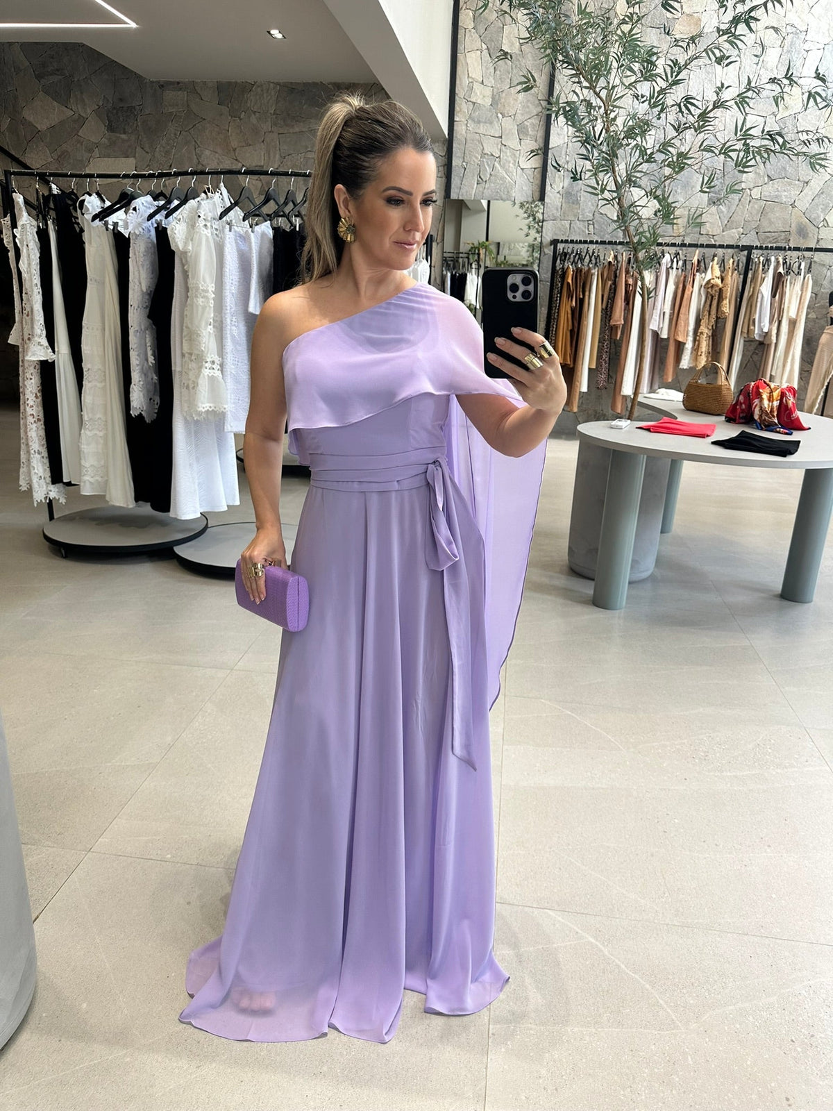 Vestido ombro só capa liso